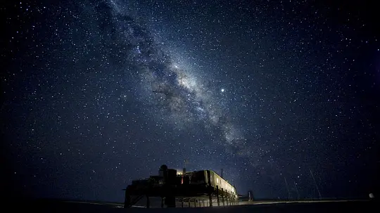 BBC纪录片《冰冻星球 Frozen Planet》全9集 英语中字 1080P高清 百度网盘下载插图1 BBC纪录片《冰冻星球 Frozen Planet》全9集 英语中字 1080P高清 百度网盘下载插图1
