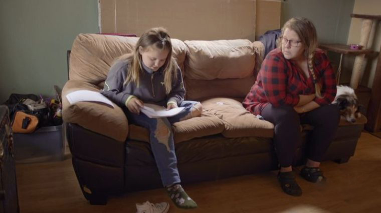 PBS纪录片《在美国长大的穷人 Growing Up Poor in America 2020》英语无字 1080P/MKV/1.06G 贫困如何影响儿童插图3 PBS纪录片《在美国长大的穷人 Growing Up Poor in America 2020》英语无字 1080P/MKV/1.06G 贫困如何影响儿童插图3