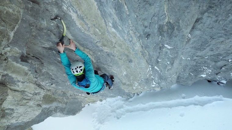 美国纪录片《登山家 The Alpinist 2021》英语中字 1080P/MP4/3.29G 独自攀登插图7 美国纪录片《登山家 The Alpinist 2021》英语中字 1080P/MP4/3.29G 独自攀登插图7
