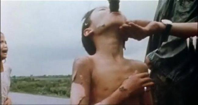 美国纪录片《心灵与智慧 Hearts and Minds 1974》英语中字 1080P/MKV/9.59G 越南战争纪录片下载插图3 美国纪录片《心灵与智慧 Hearts and Minds 1974》英语中字 1080P/MKV/9.59G 越南战争纪录片下载插图3