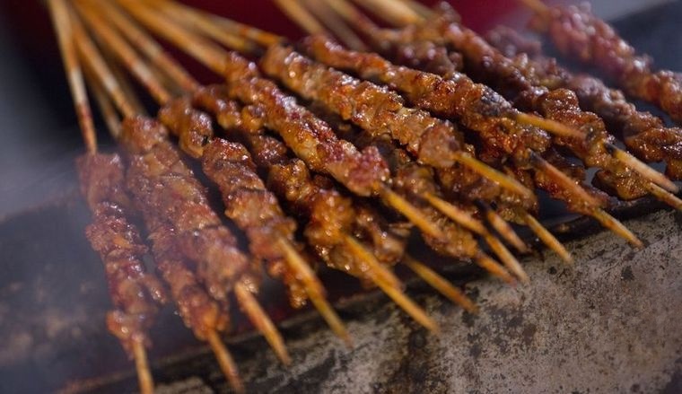 国产纪录片《宵夜江湖 Taste Humanity at Night 2019》全8集 国语中字 1080P/MP4/5.08G 美食纪录片下载插图4 国产纪录片《宵夜江湖 Taste Humanity at Night 2019》全8集 国语中字 1080P/MP4/5.08G 美食纪录片下载插图4
